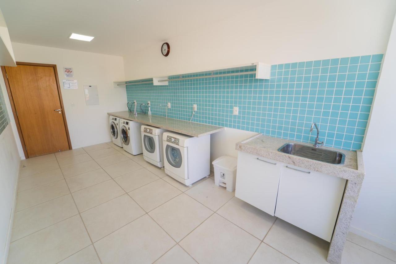 Apartamento Praia Guarajuba - Porto Smeralda Eksteriør billede