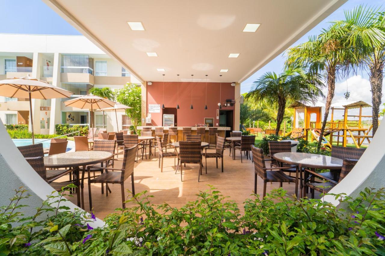 Apartamento Praia Guarajuba - Porto Smeralda Eksteriør billede